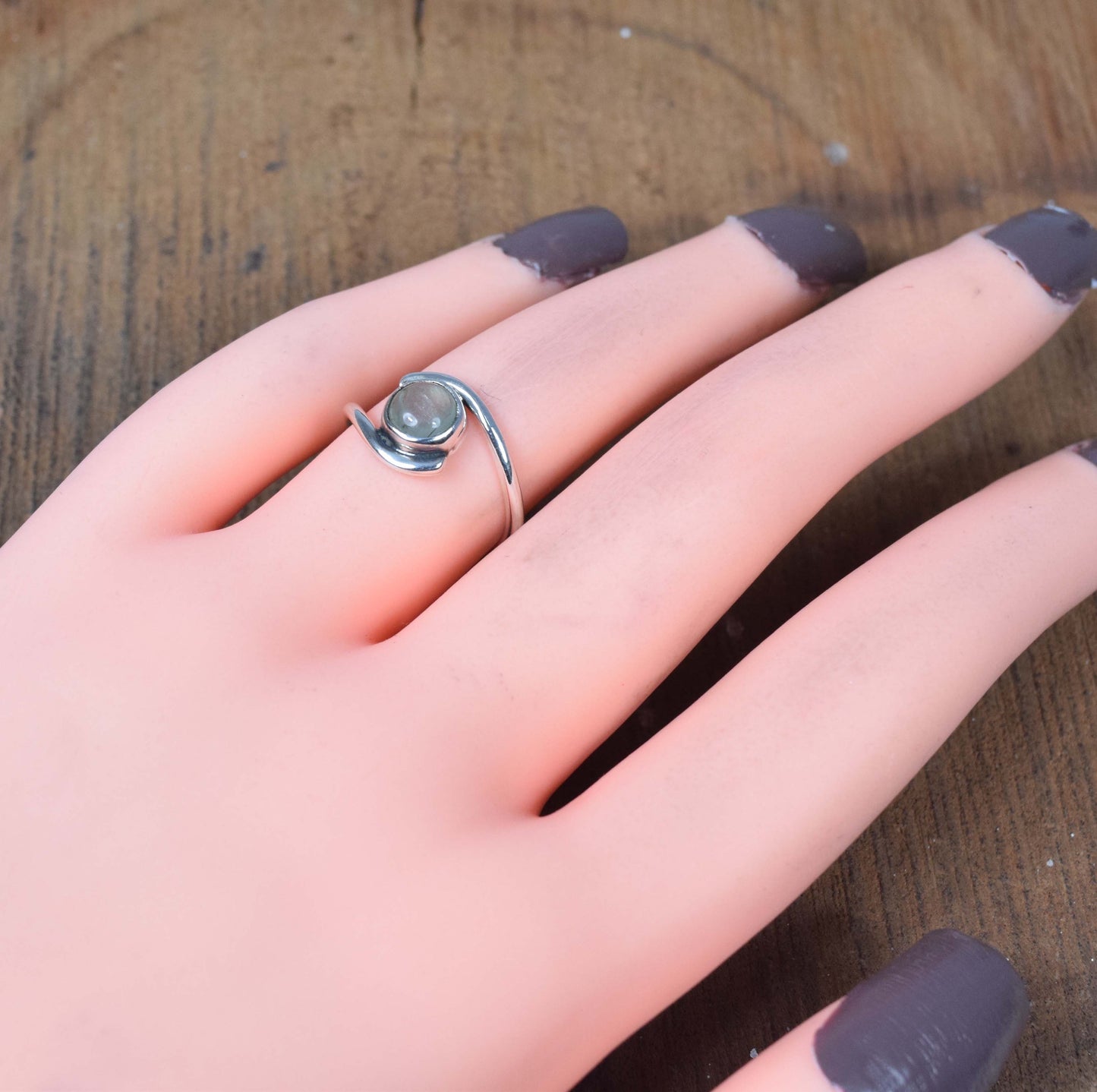 925 Solid Sterling Silver Green Prehnite Ring-6 us