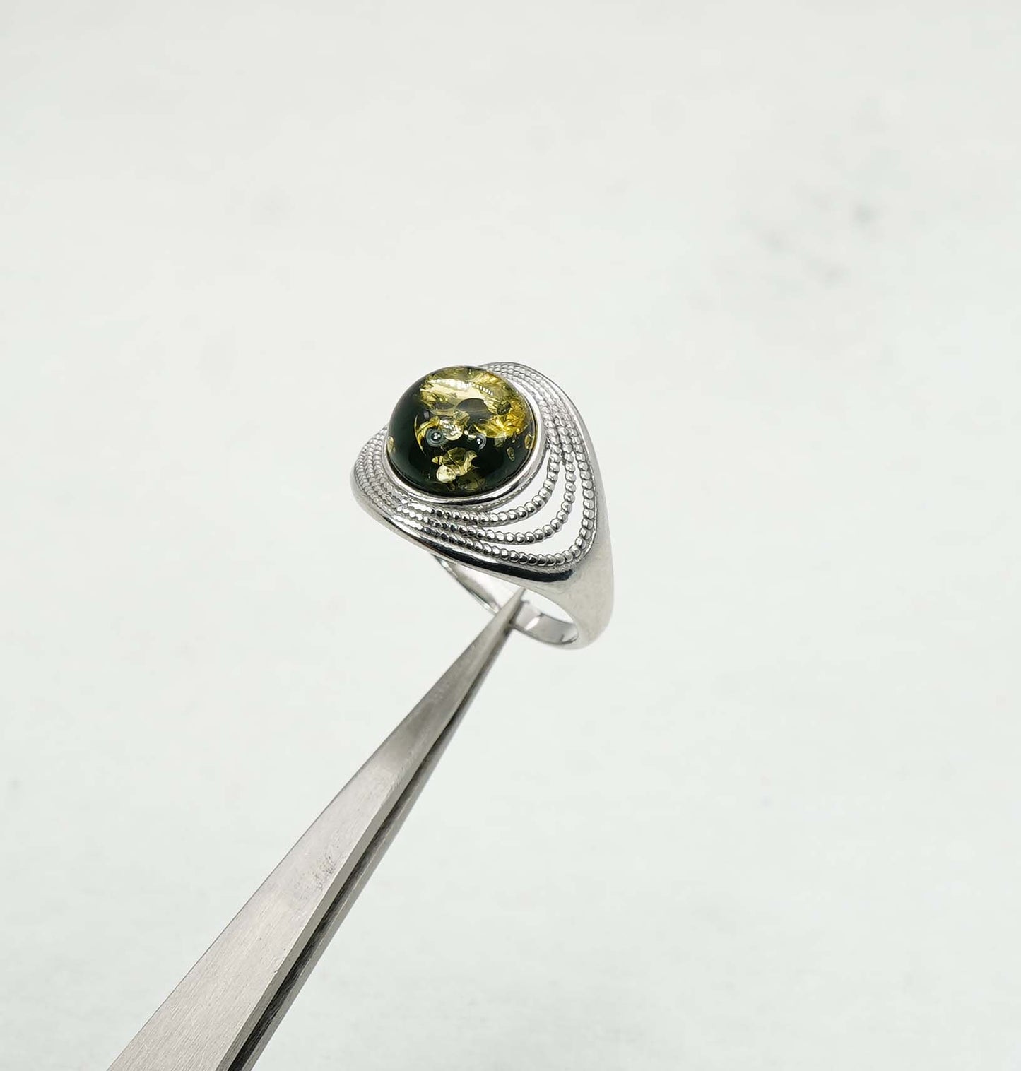 925 Solid Sterling Silver Natural Baltic Amber Ring - 3.6 Grams