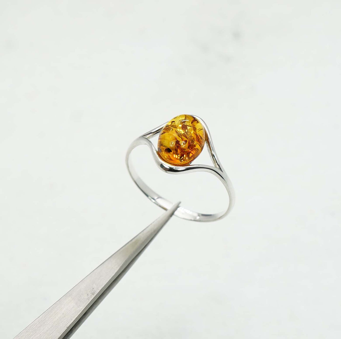 925 Solid Sterling Silver Natural Baltic Amber Ring -1.9 Grams