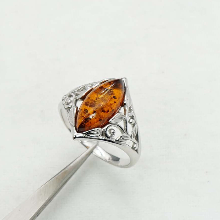925 Solid Sterling Silver Natural Baltic Amber Ring-4 Grams