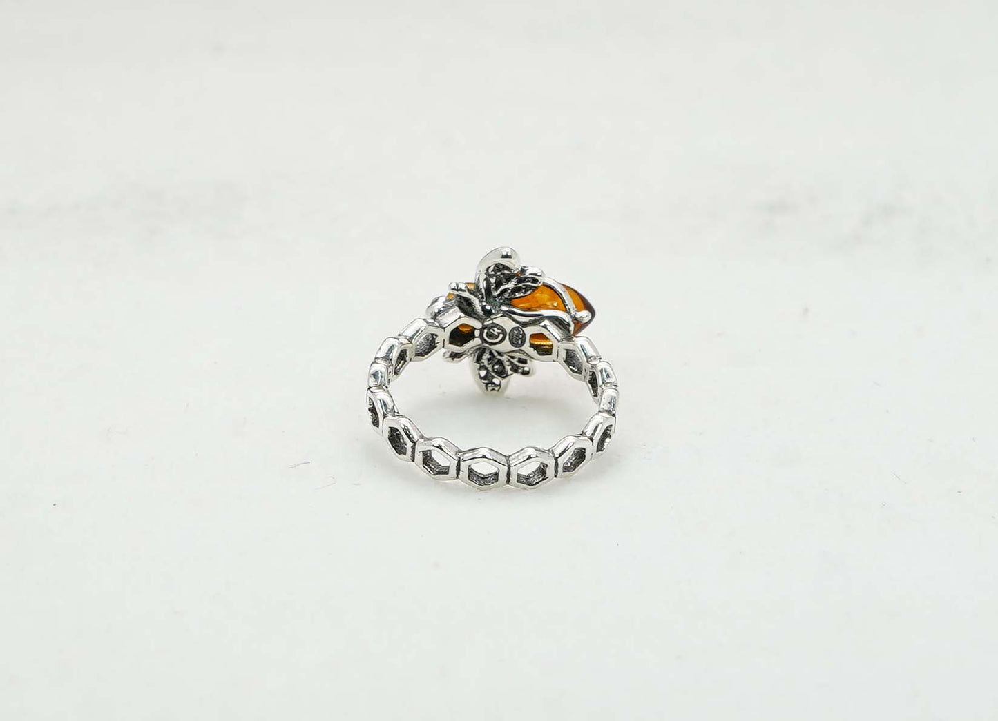925 Solid Sterling Silver Natural Baltic Amber Ring - 2.9 Grams