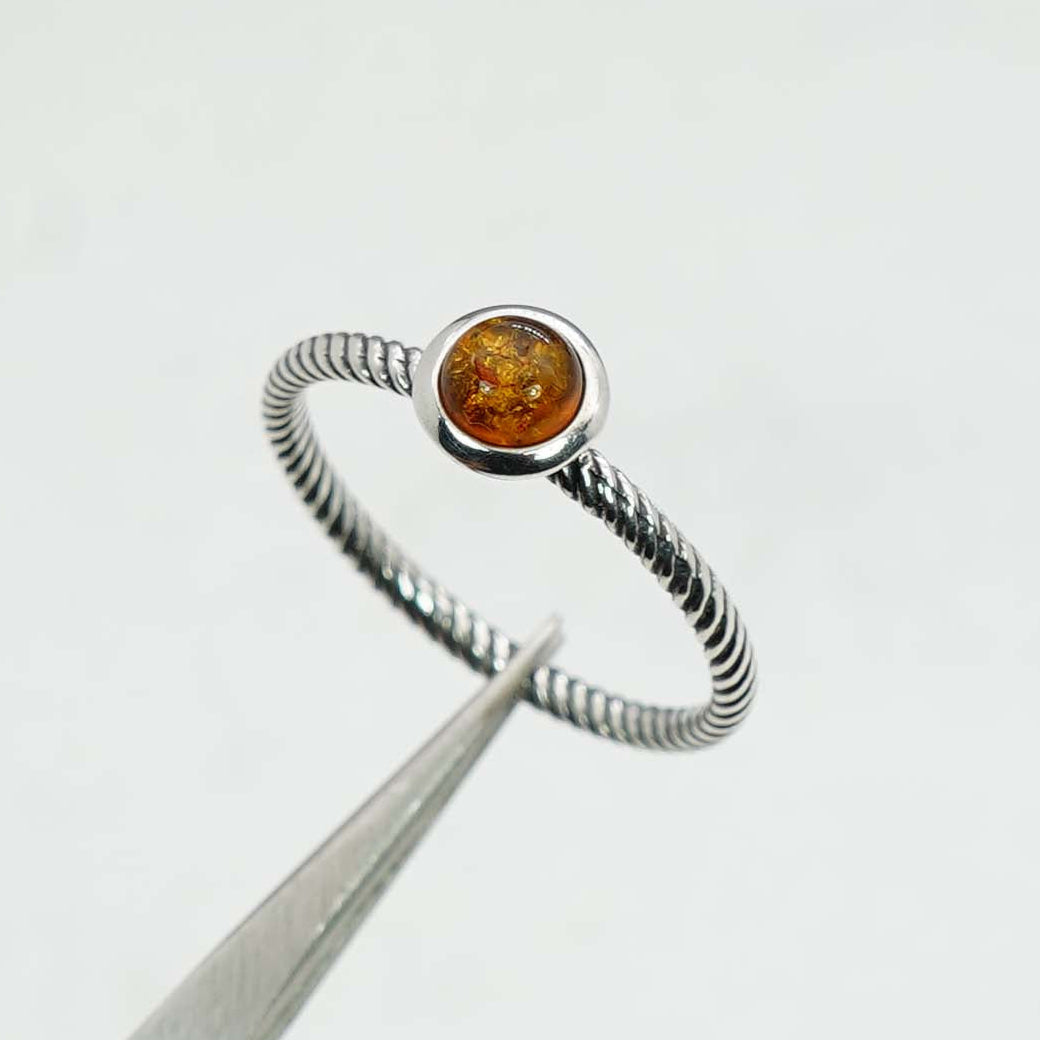 925 Solid Sterling Silver Natural Baltic Amber Ring- 2 Grams