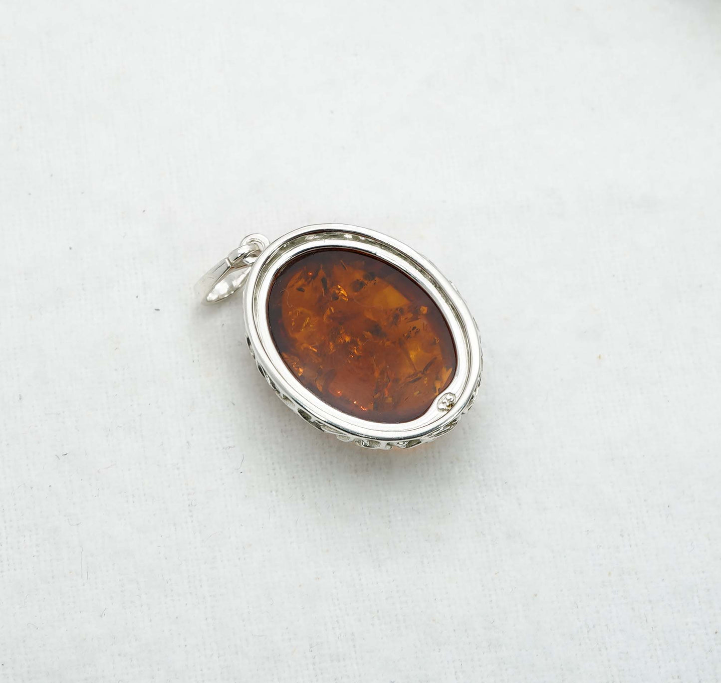 925 Solid Sterling Silver Natural Baltic Amber Pendant - 6 Grams