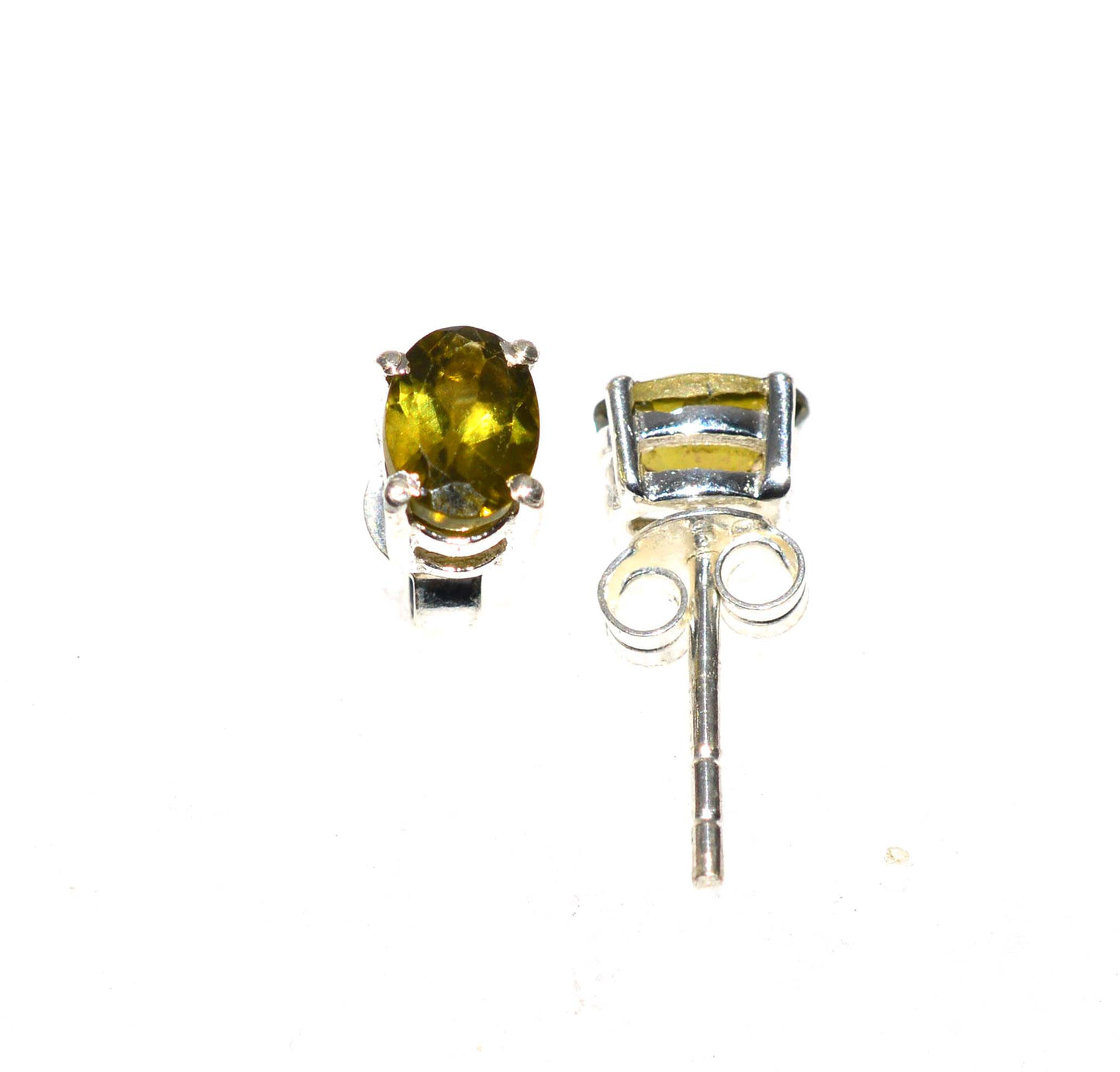 925 SOLID STERLING SILVER FACETED GREEN PERIDOT STUD EARRING