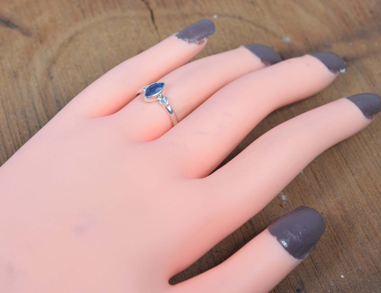 925 Solid Sterling Silver Cut Blue Simulated Sapphire Ring-6 US