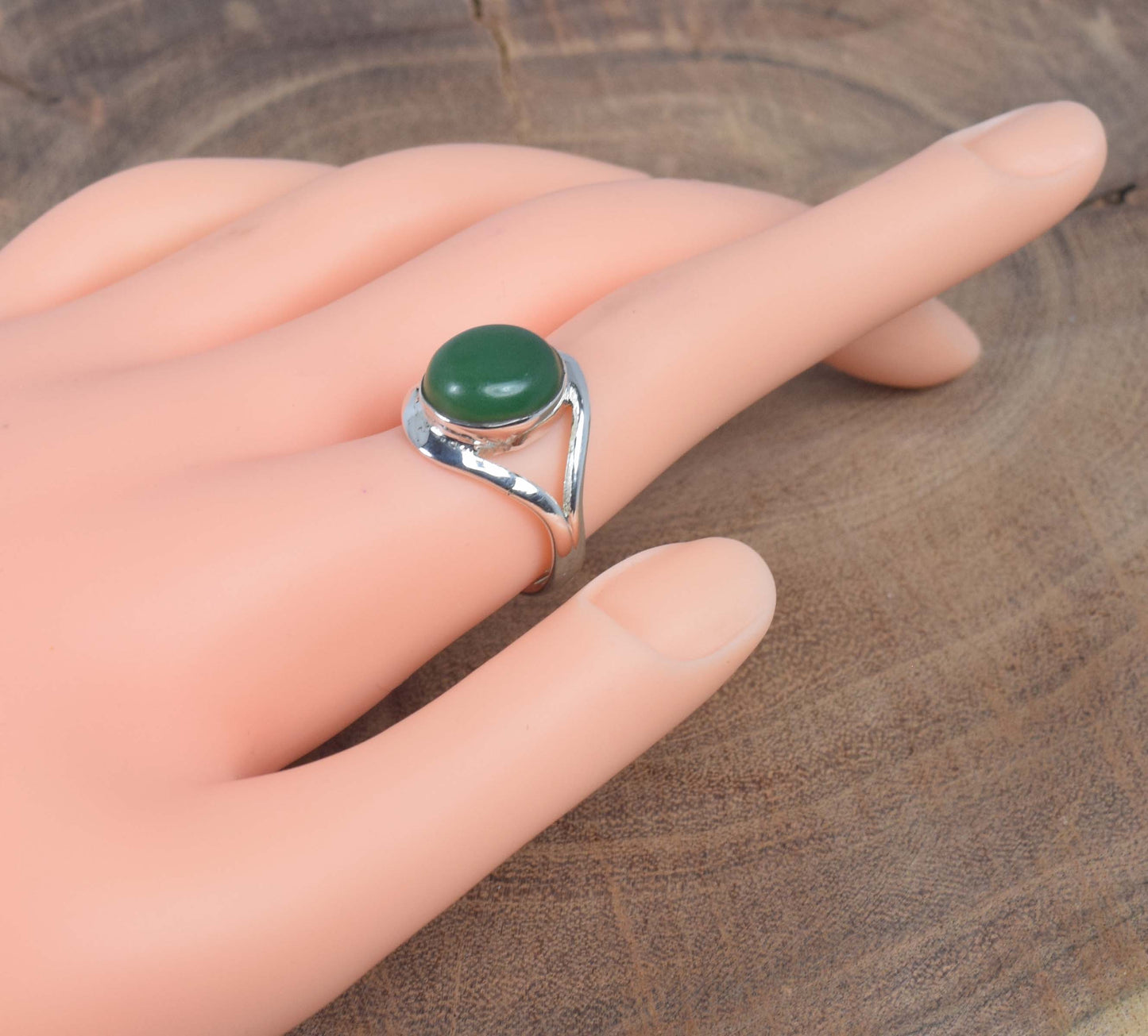 925 Solid Sterling Silver Green Onyx Ring -9 us