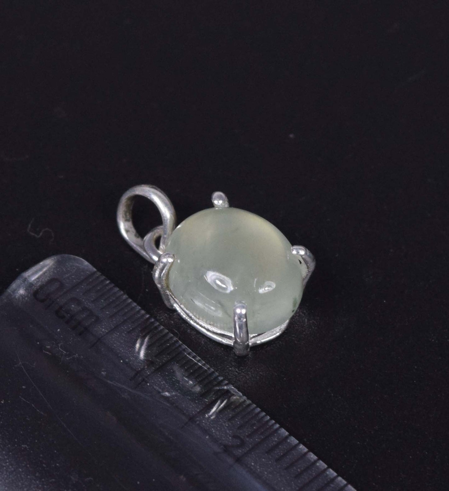 925 Solid Sterling Silver Green Prehnite Pendant-0.7 INCH