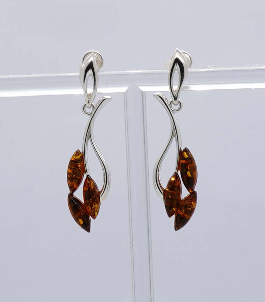 925 Solid Sterling Silver Natural Baltic Amber Stud Earring - 5.5 Grams