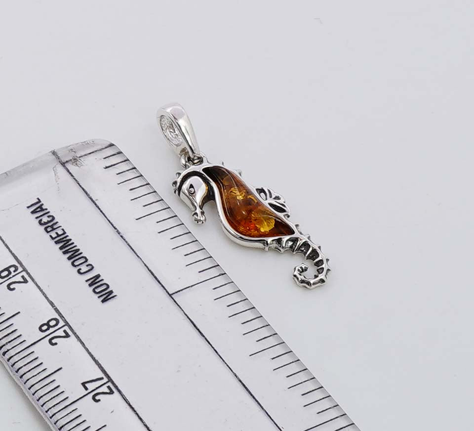 925 Solid Sterling Silver Natural Baltic Amber Seahorse Pendant - 2.4 Grams