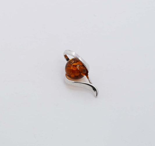 925 Solid Sterling Silver Natural Baltic Amber Pendant - 2.2 Grams