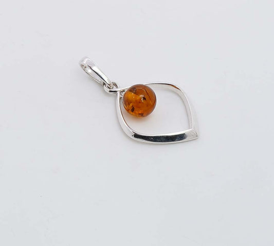 925 Solid Sterling Silver Natural Baltic Amber Pendant - 2.4 Grams