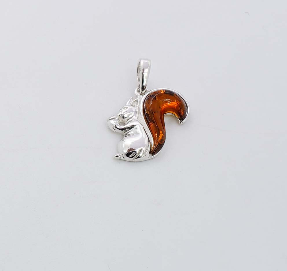 925 Solid Sterling Silver Natural Baltic Amber Squirrel Pendant - 2.4 Grams