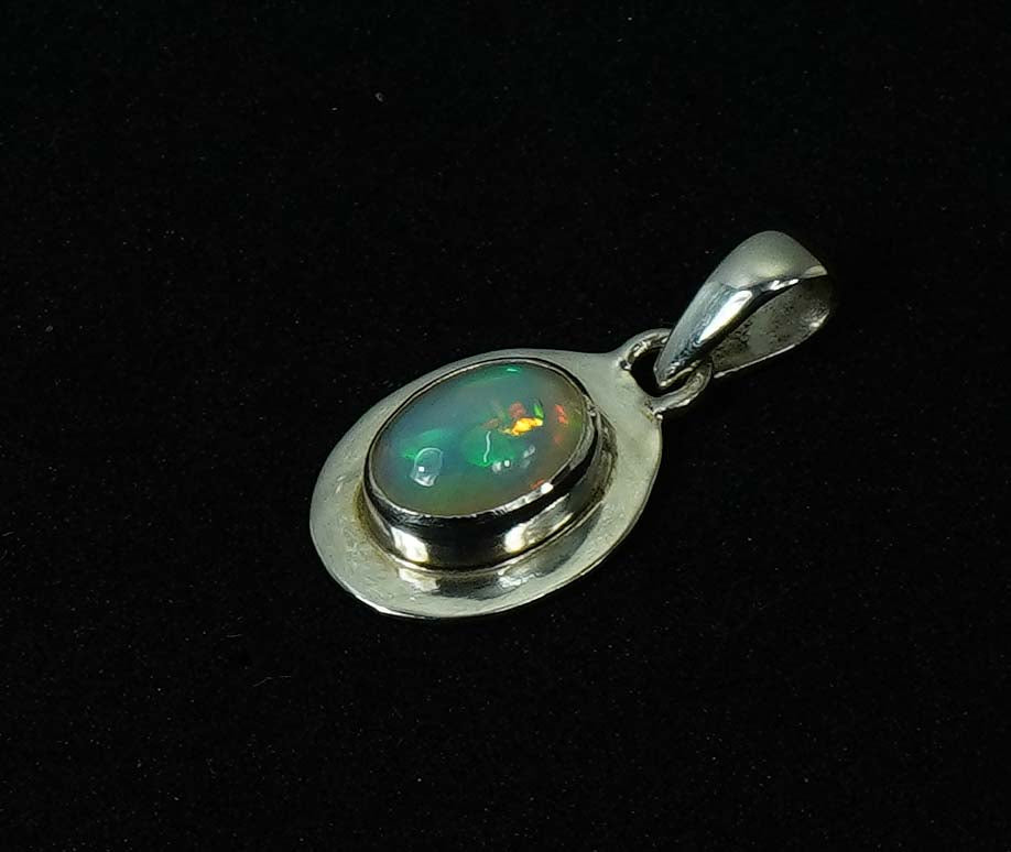 925 Solid Sterling Silver Natural Ethiopian Opal Pendant - 4 Grams