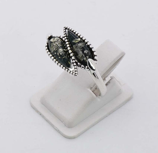 925 Solid Sterling Silver Natural Green Baltic Amber Ring - 3 Grams