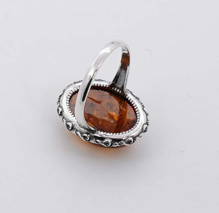 925 Solid Sterling Silver Natural Baltic Amber Ring - 4 Grams