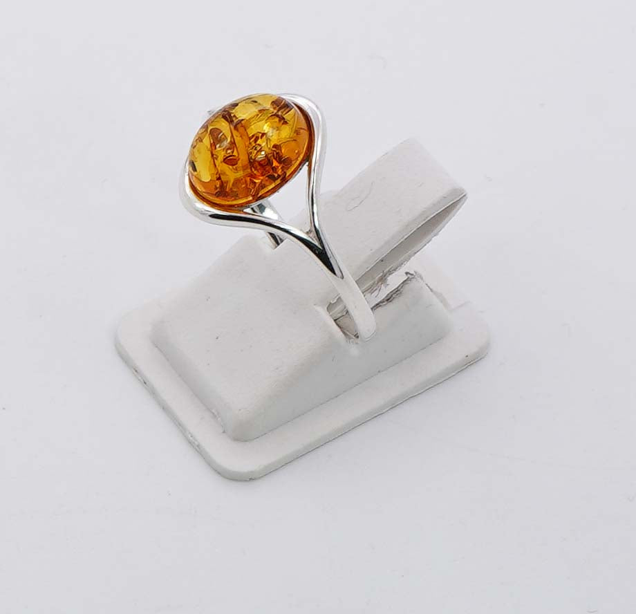 925 Solid Sterling Silver Natural Baltic Amber Ring - 2 Grams