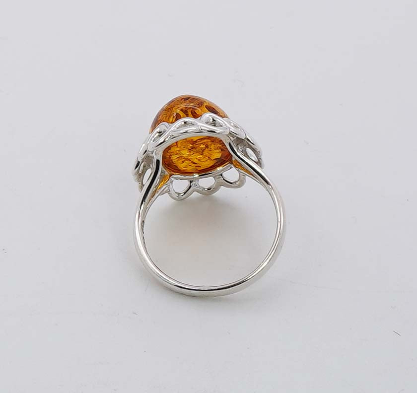 925 Solid Sterling Silver Natural Baltic Amber Ring - 4.2 Grams