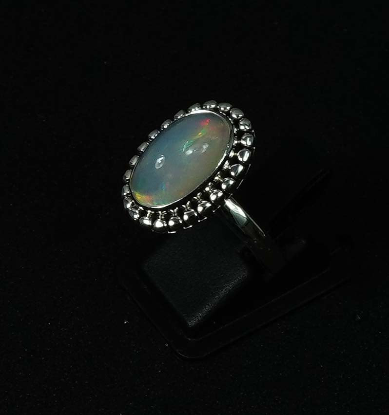 925 Solid Sterling Silver Natural Ethiopian Opal Ring - 5.4 Grams