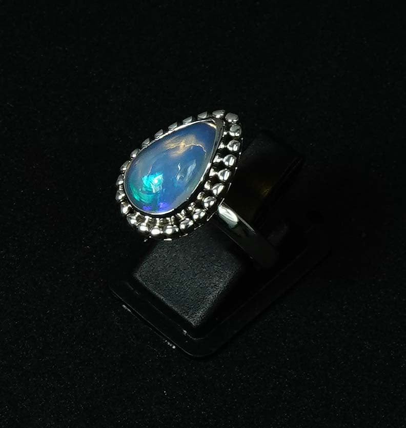 925 Solid Sterling Silver Natural Ethiopian Opal Ring - 6 Grams