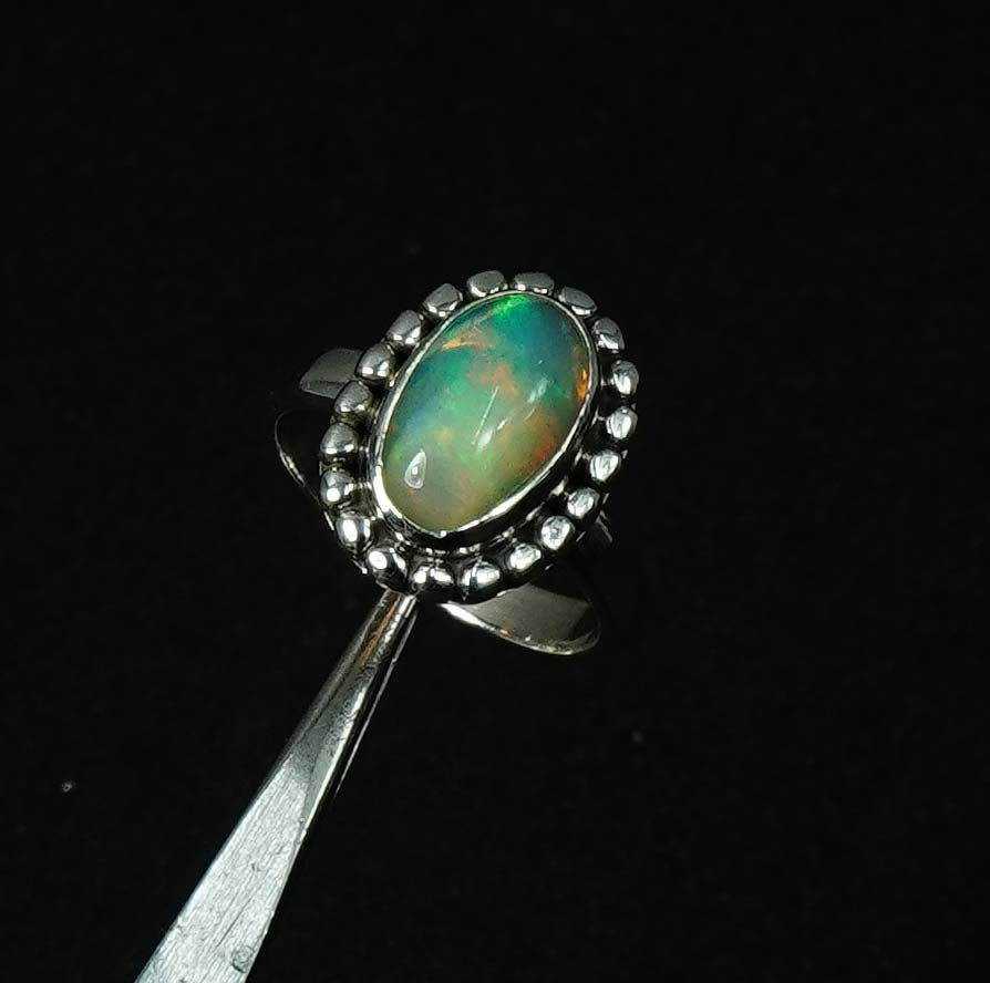 925 Solid Sterling Silver Natural Ethiopian Opal Ring - 6 Grams