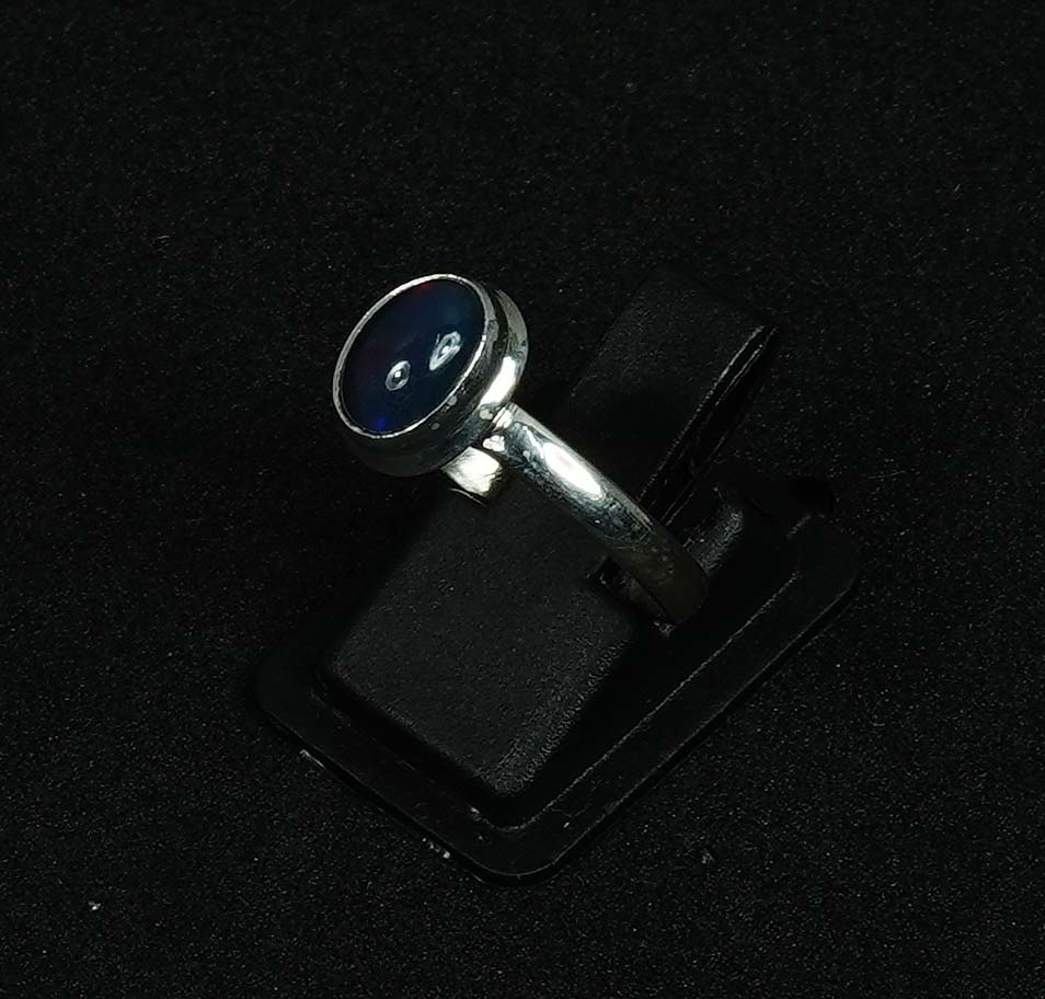 925 Solid Sterling Silver Natural Black Ethiopian Opal Ring - 3.2 Grams