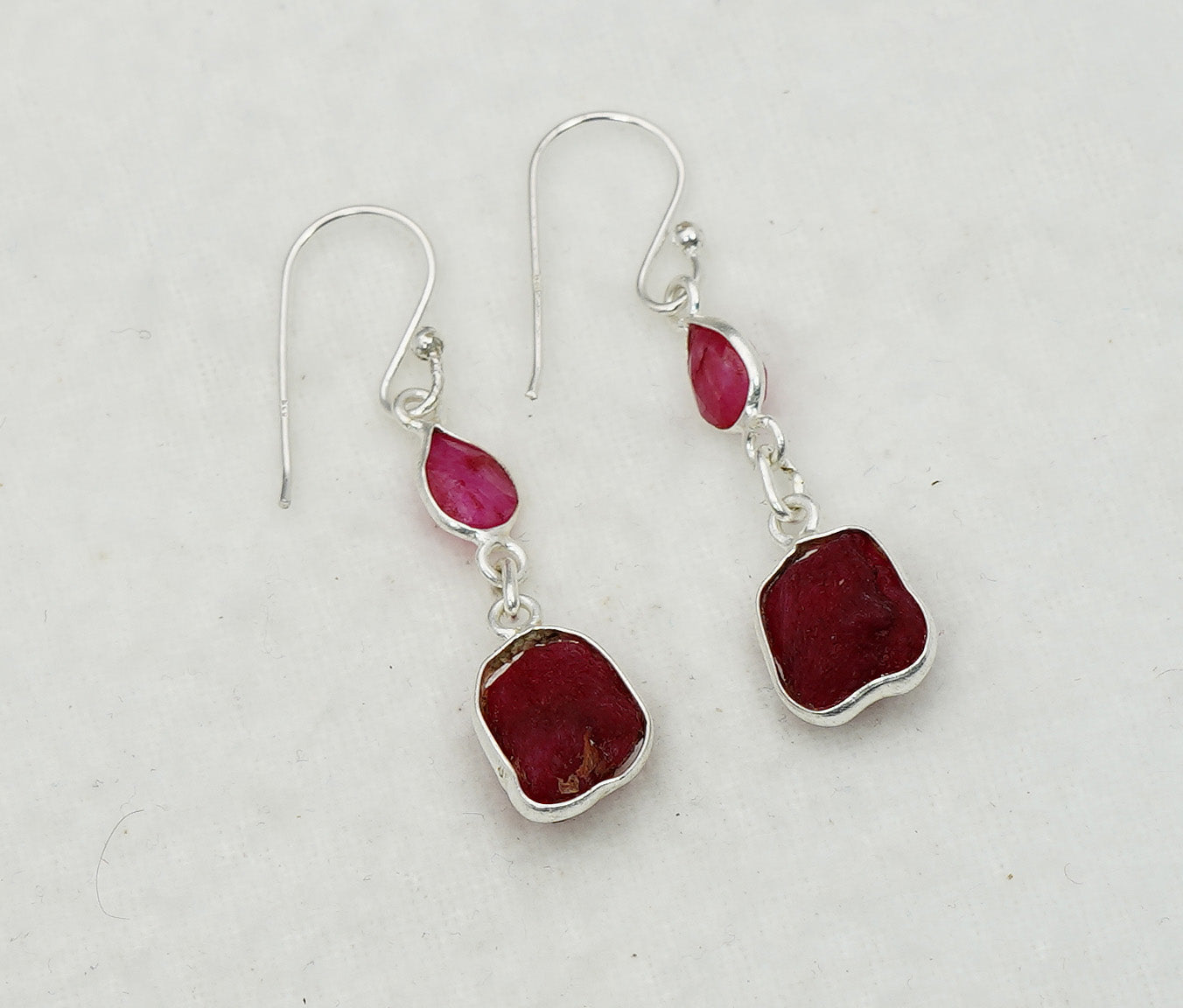 925 Solid Sterling Silver Natural Faceted and Rough 2 Gemstone Earring