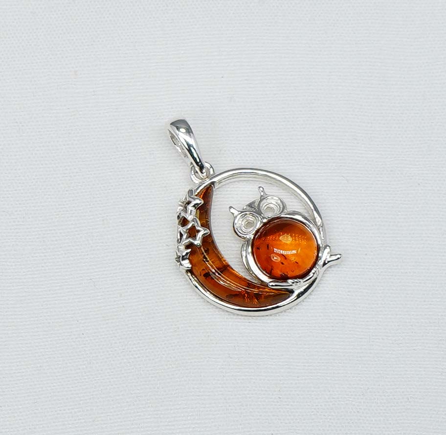 925 Solid Sterling Silver Natural Baltic Amber Chain Pendant-19 Inches