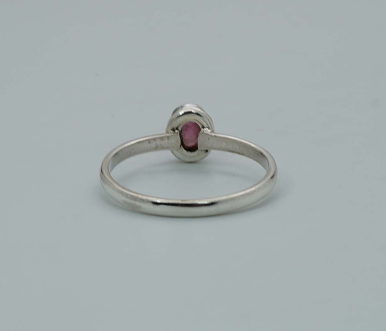 925 Solid Sterling Silver Natural Tourmaline Ring - 2 Grams