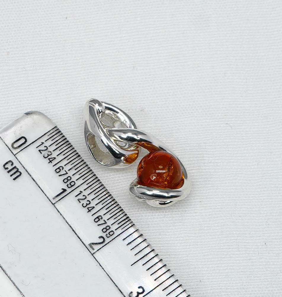 925 Solid Sterling Silver Natural Baltic Amber Chain Pendant- 18.8 Inches