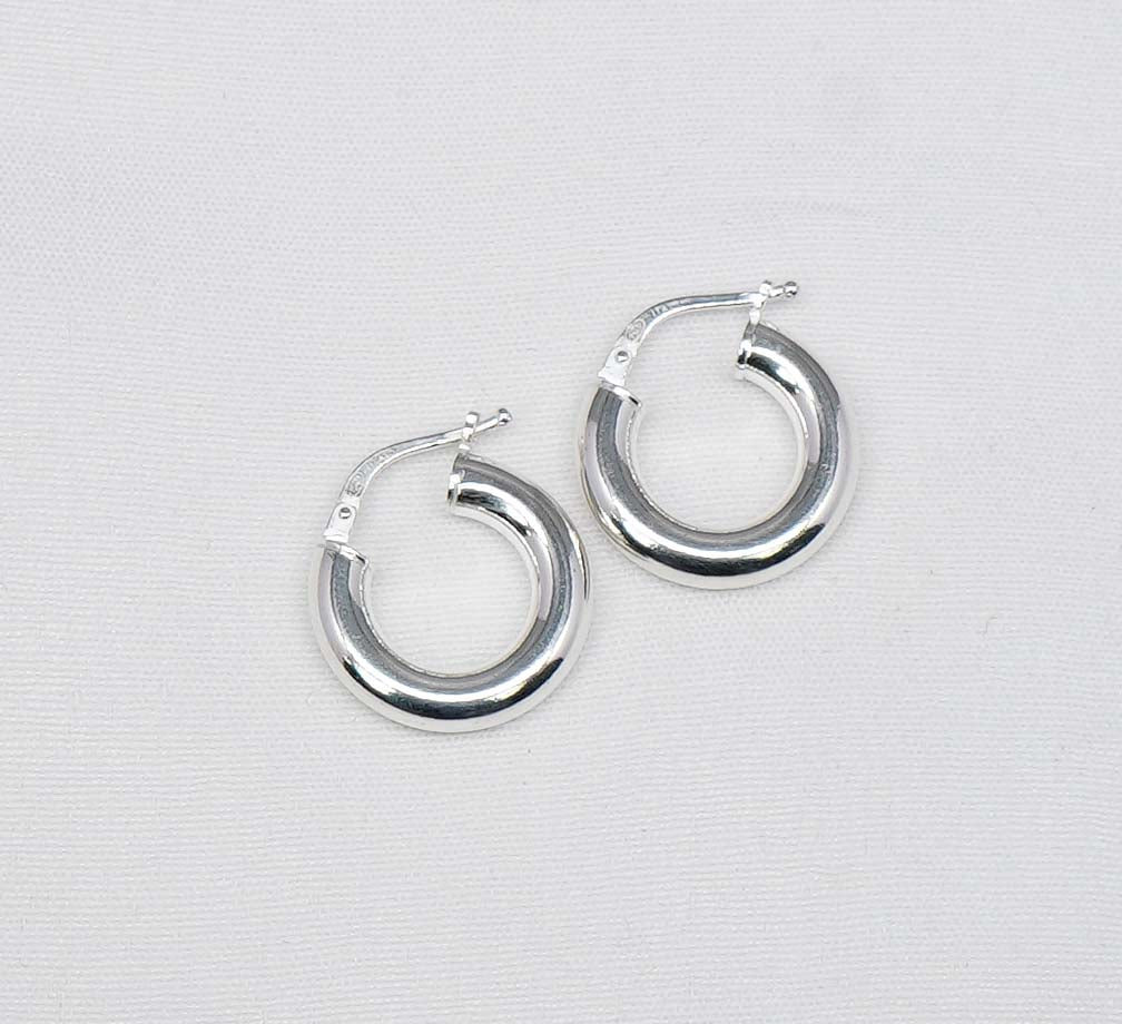 925 Solid Sterling Silver Plain Hoop Earring-0.7 Inch