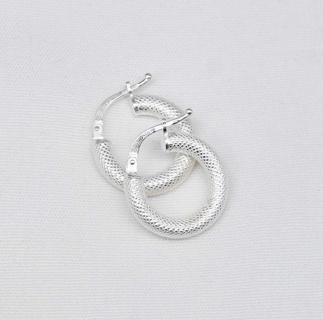 925 Solid Sterling Silver Plain Hoop Earring-0.7 Inch