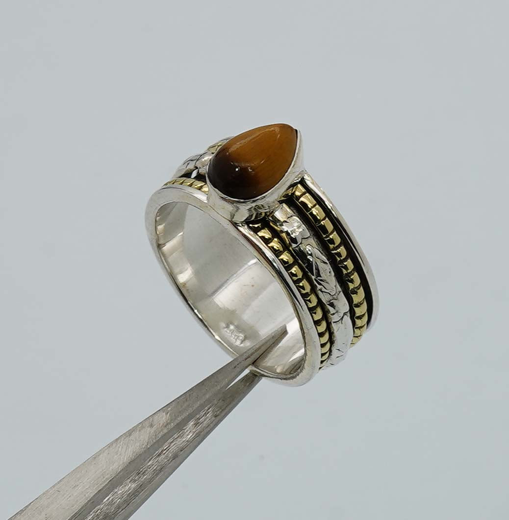 925 Solid Sterling Silver Two Tone Ring - 8 Grams