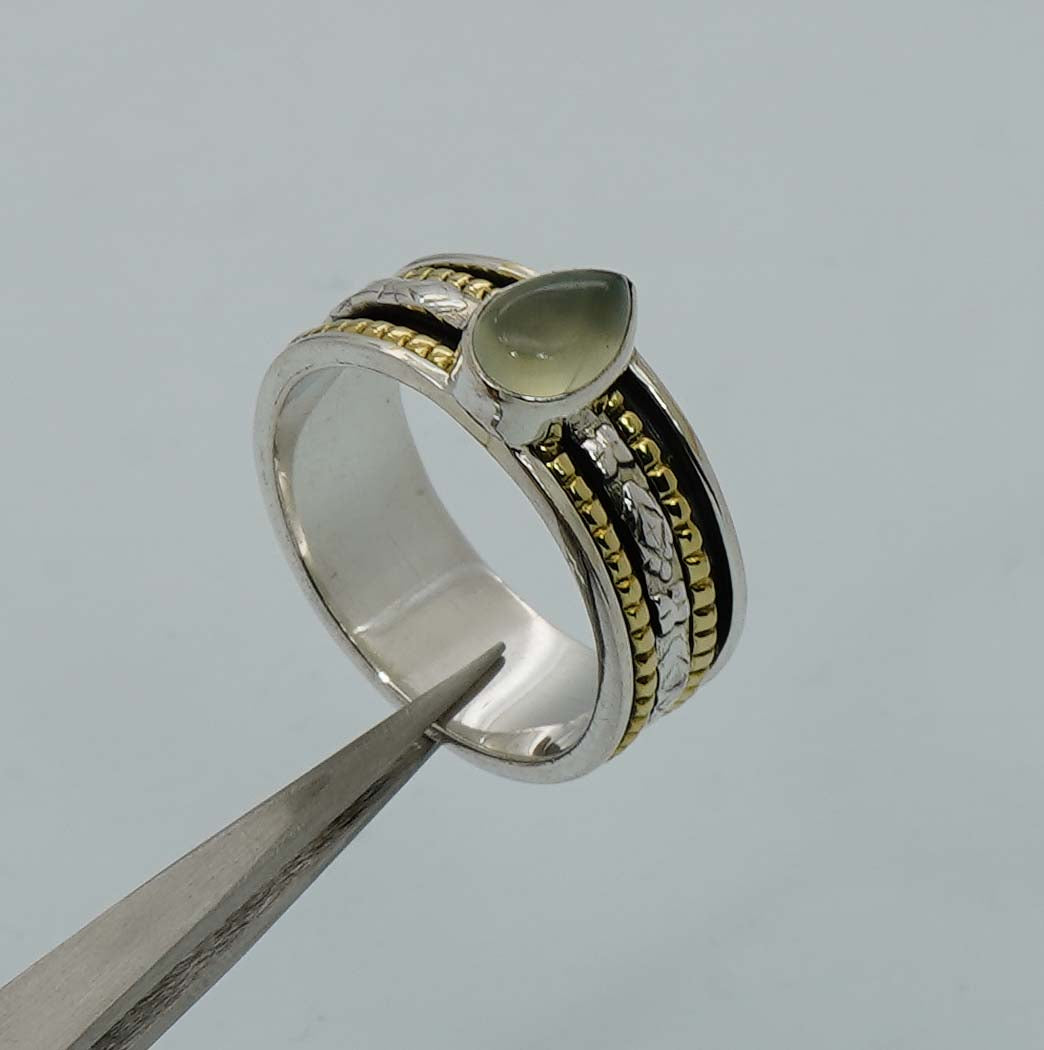 925 Solid Sterling Silver Two Tone Ring - 8 Grams