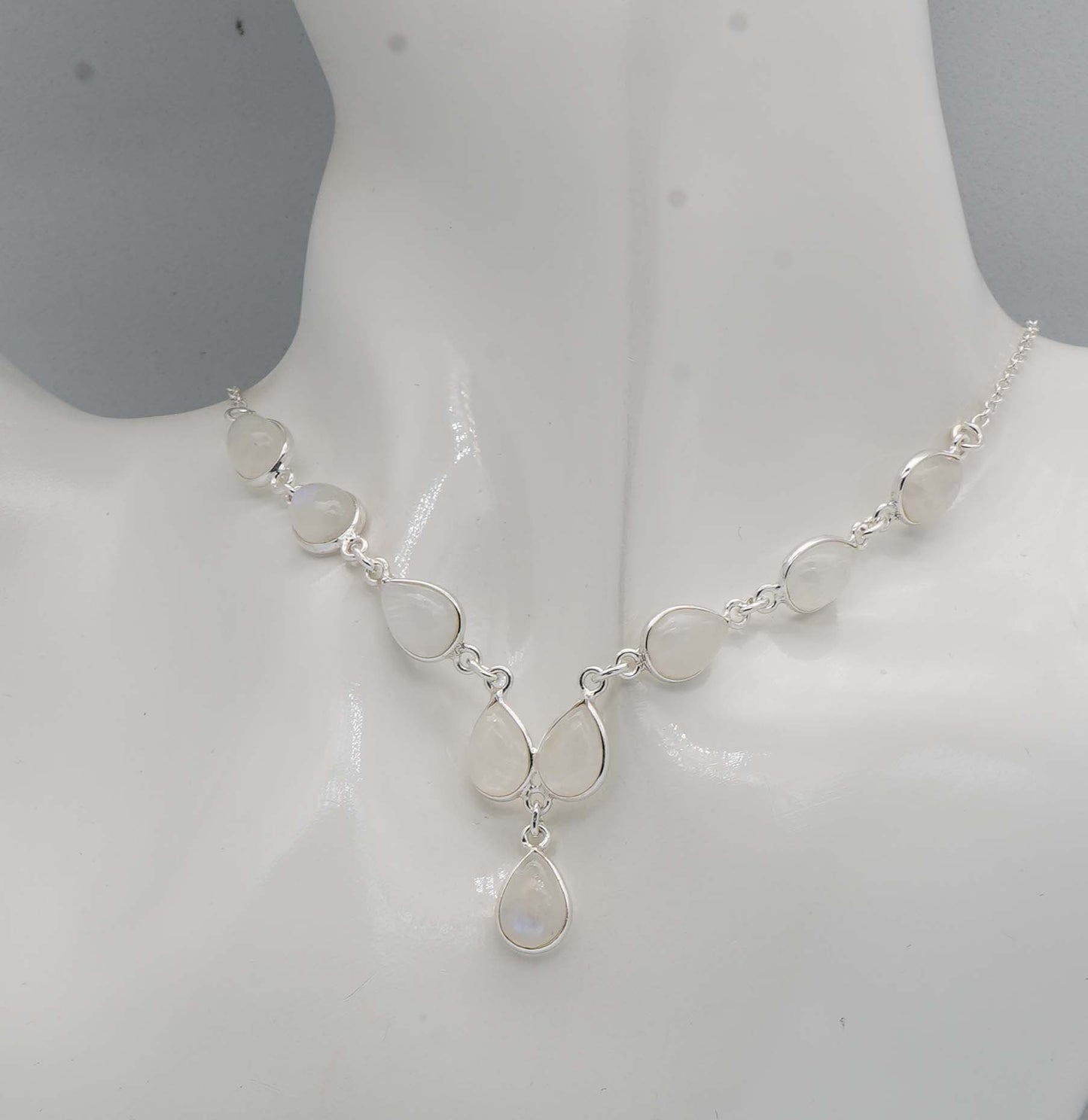 925 Solid Sterling Silver Nine Stone Necklace - 10.5 Grams