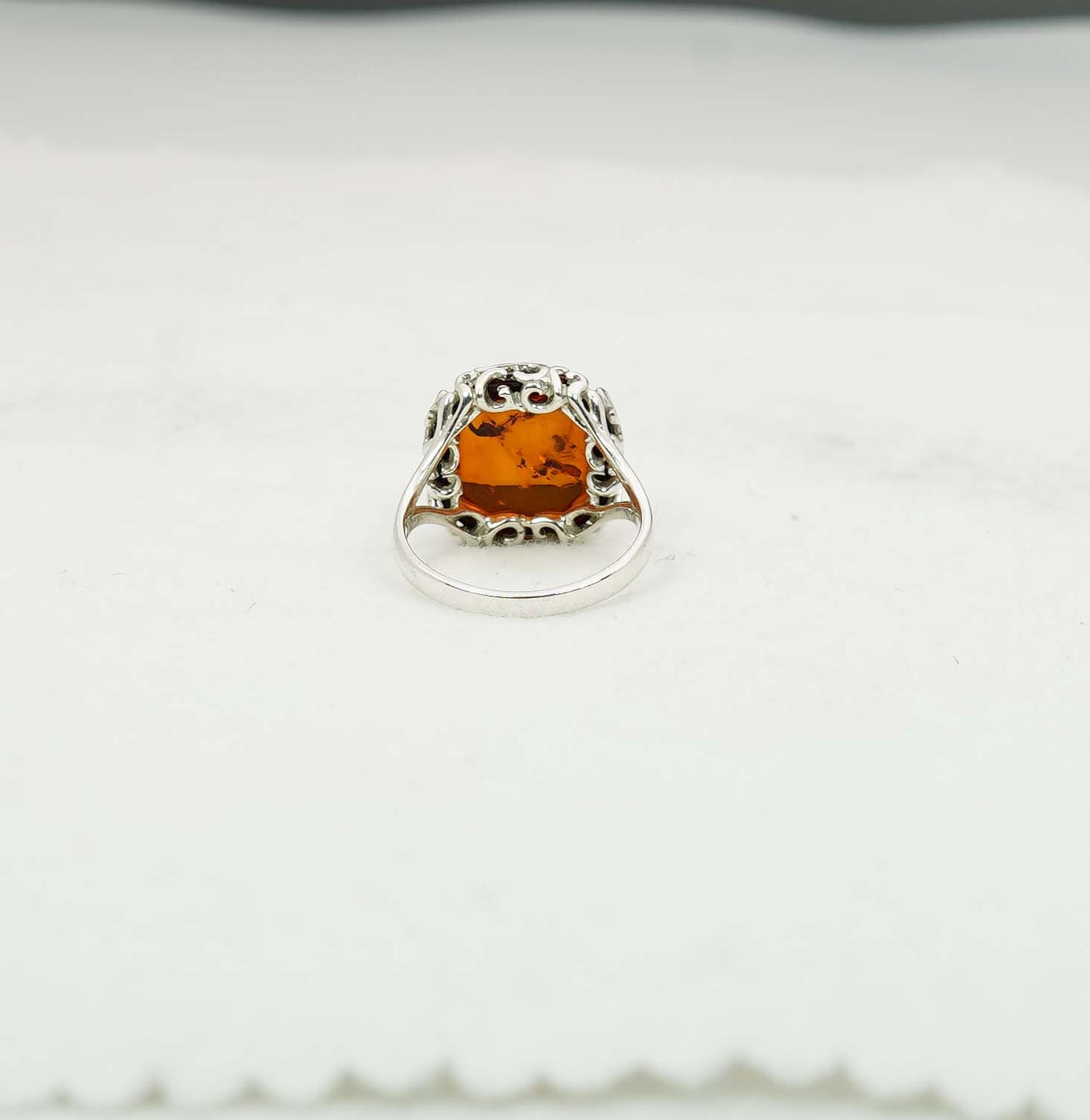 925 Solid Sterling Silver Natural Baltic Amber Ring - 3.1 Grams