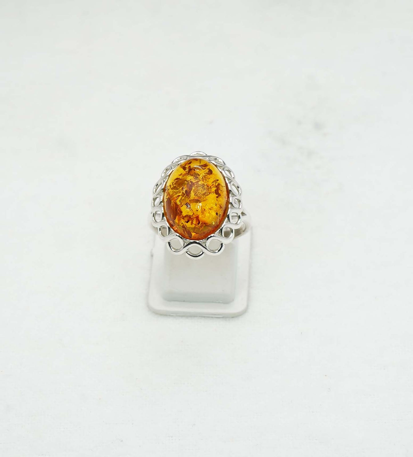 925 Solid Sterling Silver Natural Baltic Amber Ring - 4.2 Grams