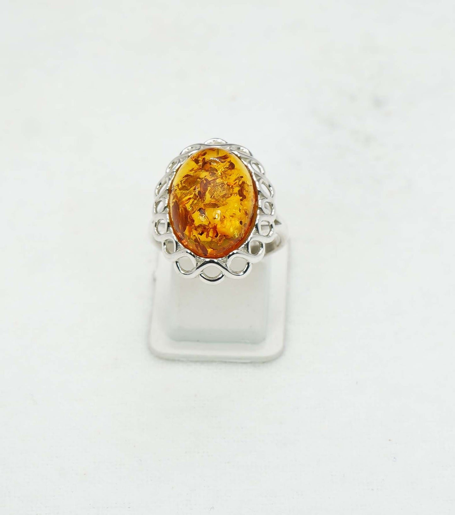 925 Solid Sterling Silver Natural Baltic Amber Ring - 4.2 Grams