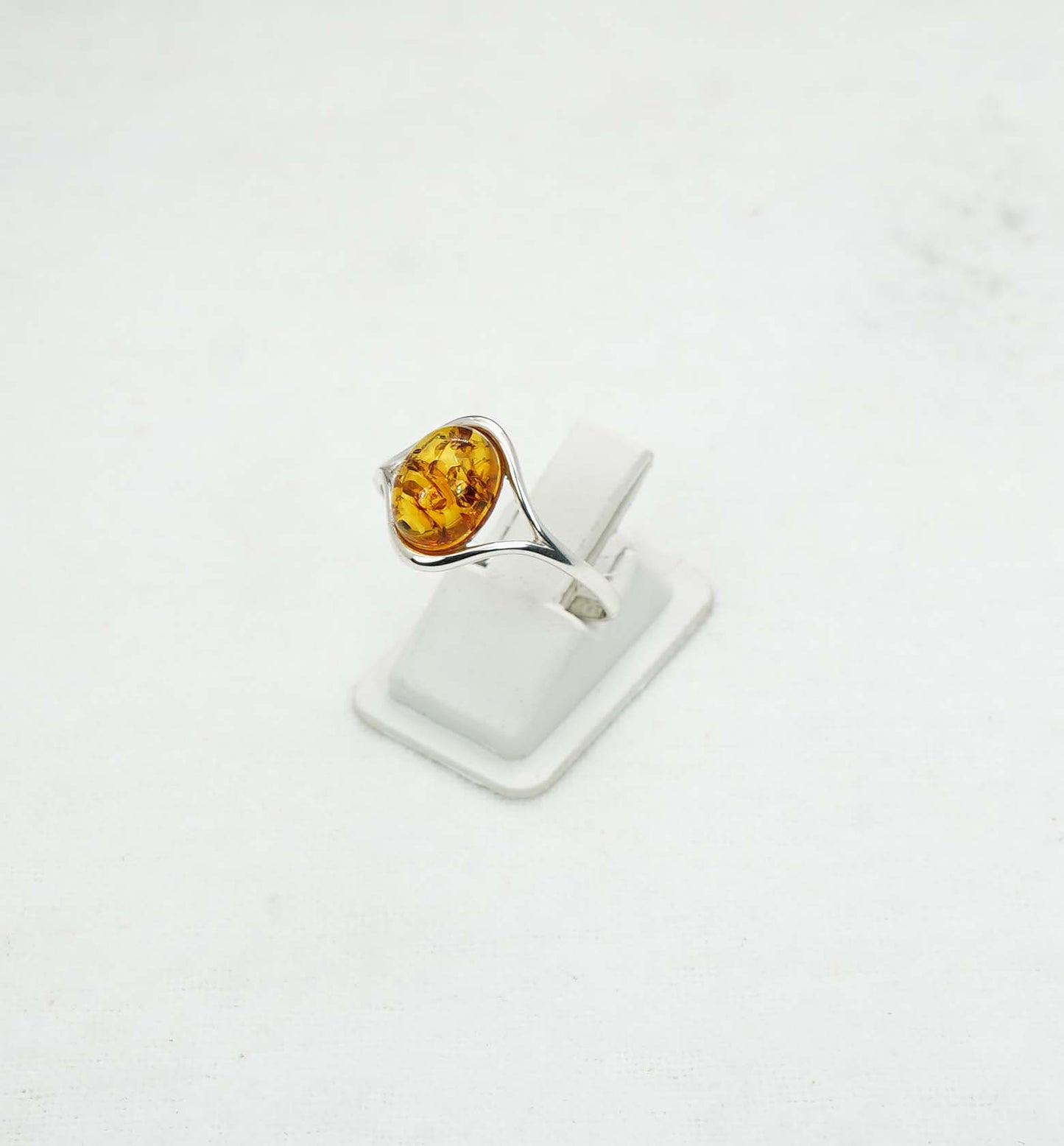 925 Solid Sterling Silver Natural Baltic Amber Ring -1.9 Grams