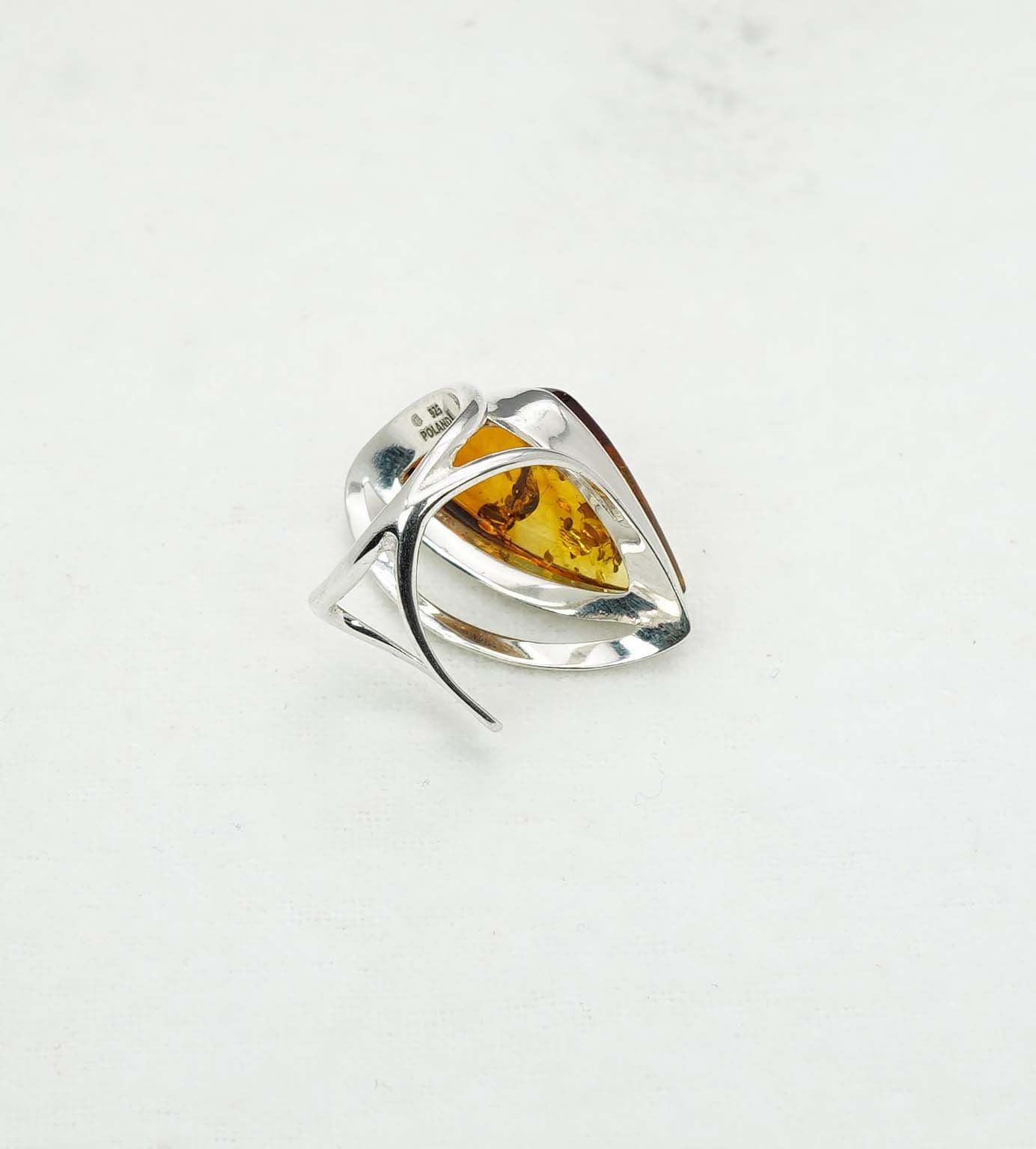 925 Solid Sterling Silver Natural Baltic Amber Ring - 6.4 Grams