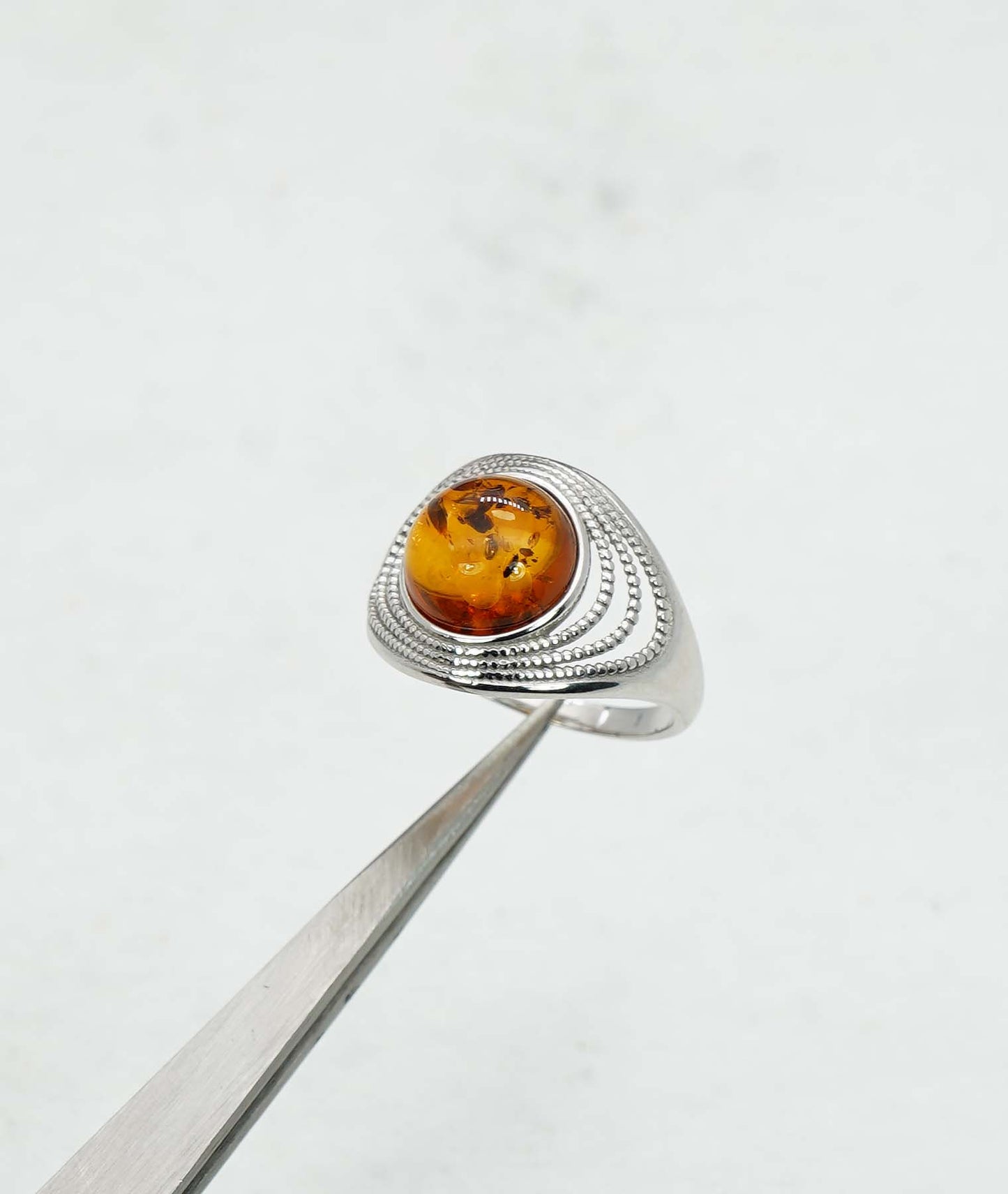 925 Solid Sterling Silver Natural Baltic Amber Ring - 3.6 Grams