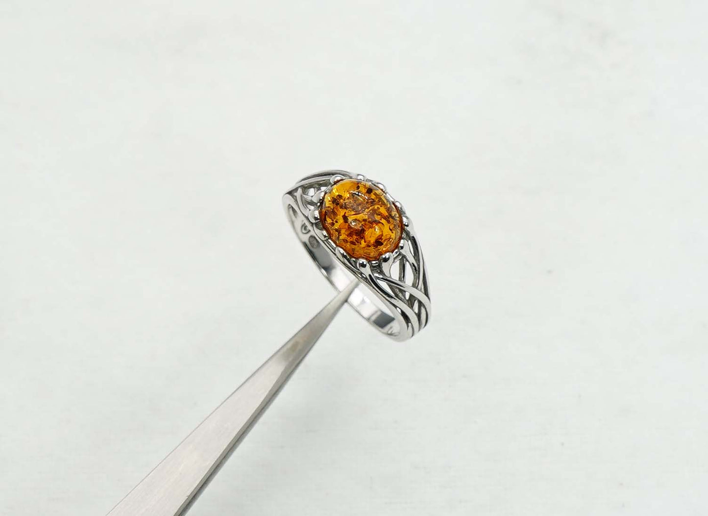 925 Solid Sterling Silver Natural Baltic Amber Ring - 3.4 Grams