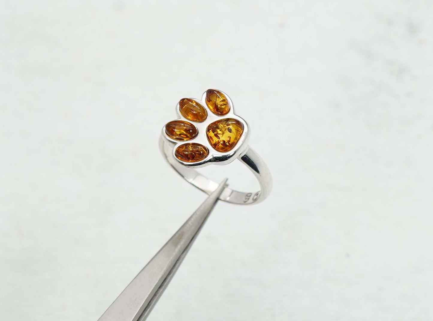 925 Solid Sterling Silver Natural Baltic Amber Ring - 3.2 Grams