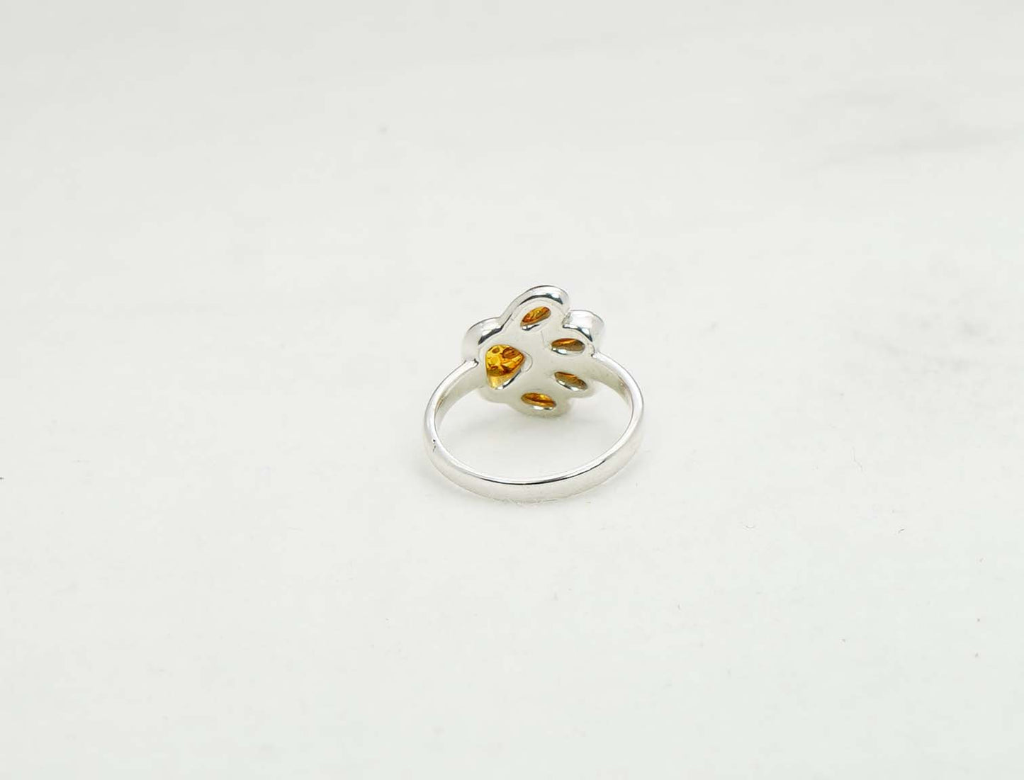 925 Solid Sterling Silver Natural Baltic Amber Ring - 3.2 Grams
