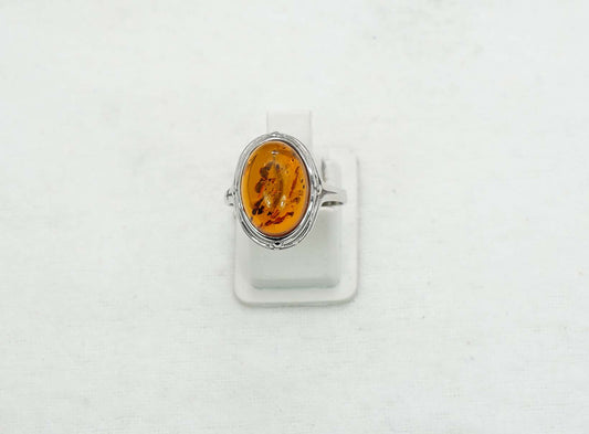 925 Solid Sterling Silver Natural Baltic Amber Ring - 3.1 Grams