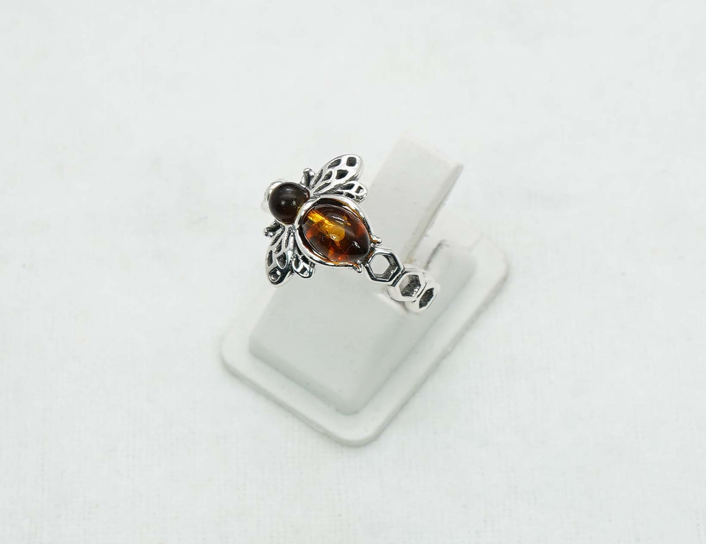 925 Solid Sterling Silver Natural Baltic Amber Ring - 2.9 Grams
