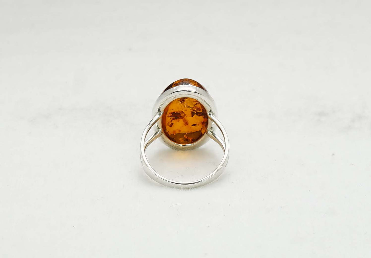 925 Solid Sterling Silver Natural Baltic Amber Ring - 4.2 Grams