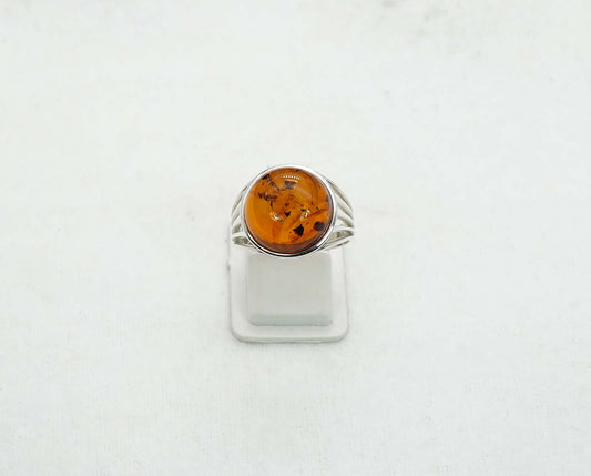925 Solid Sterling Silver Natural Baltic Amber Ring - 3.9 Grams