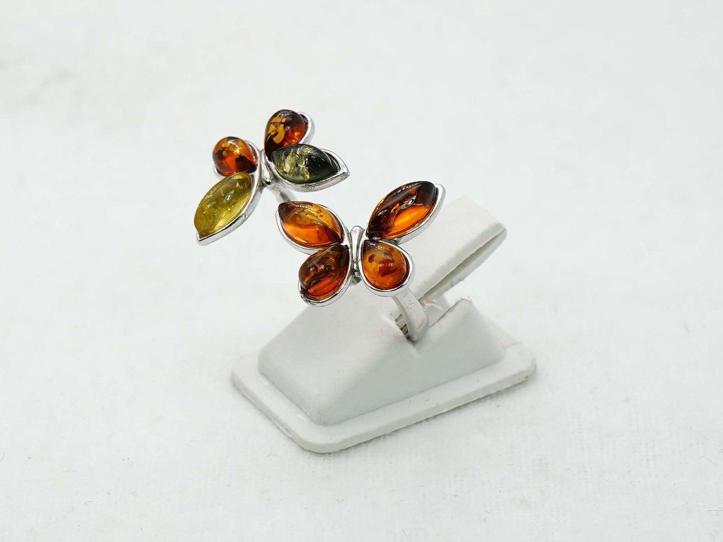 925 Solid Sterling Silver Natural Baltic Amber Ring -4 Grams