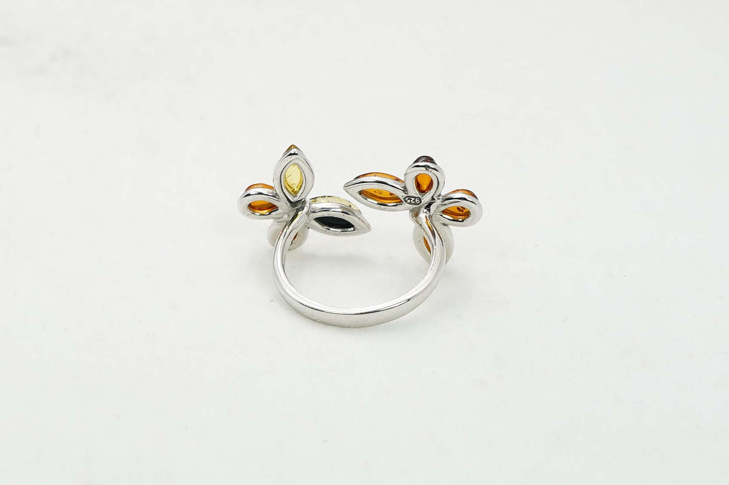 925 Solid Sterling Silver Natural Baltic Amber Ring -4 Grams