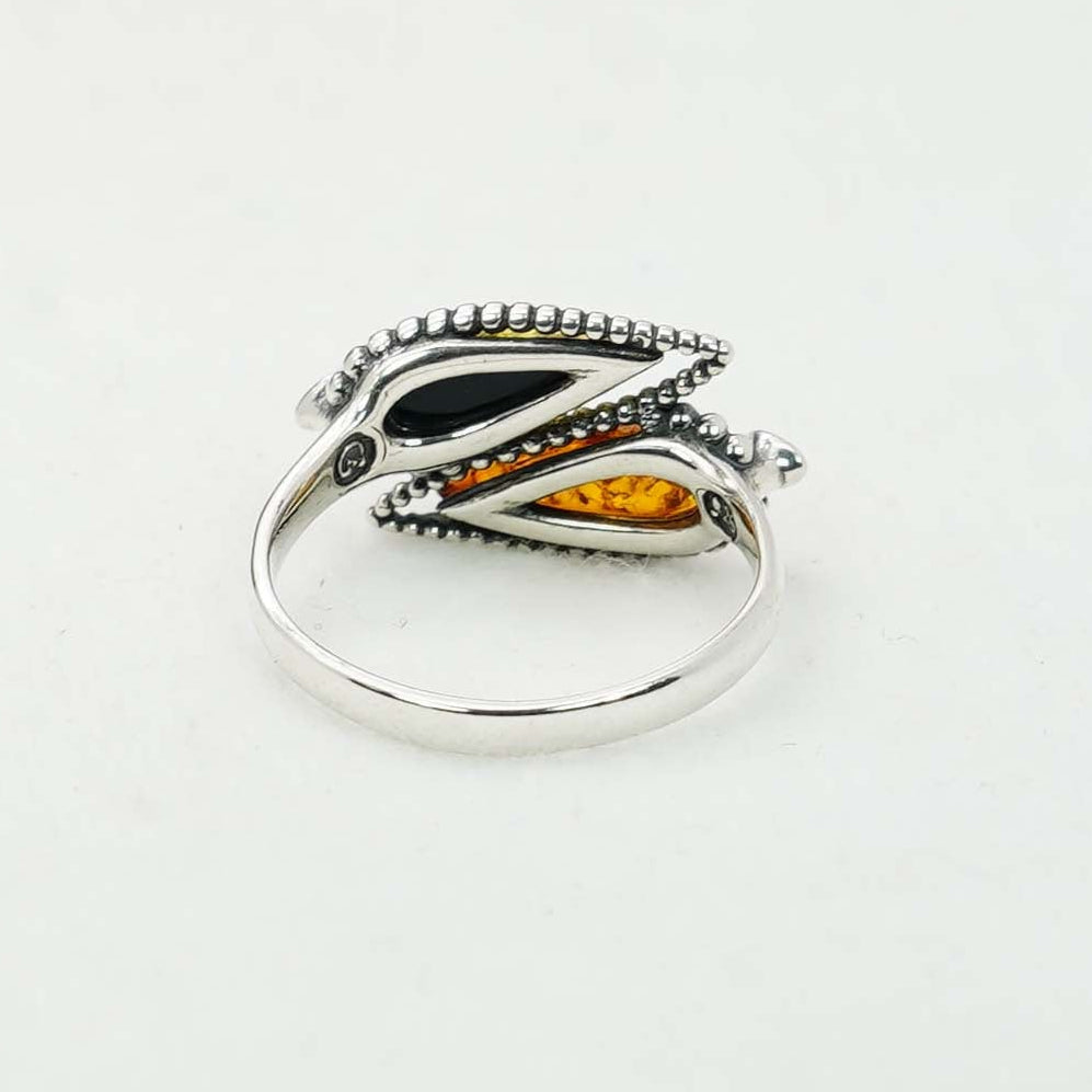 925 Solid Sterling Silver Natural Baltic Amber Ring-2.8 Grams